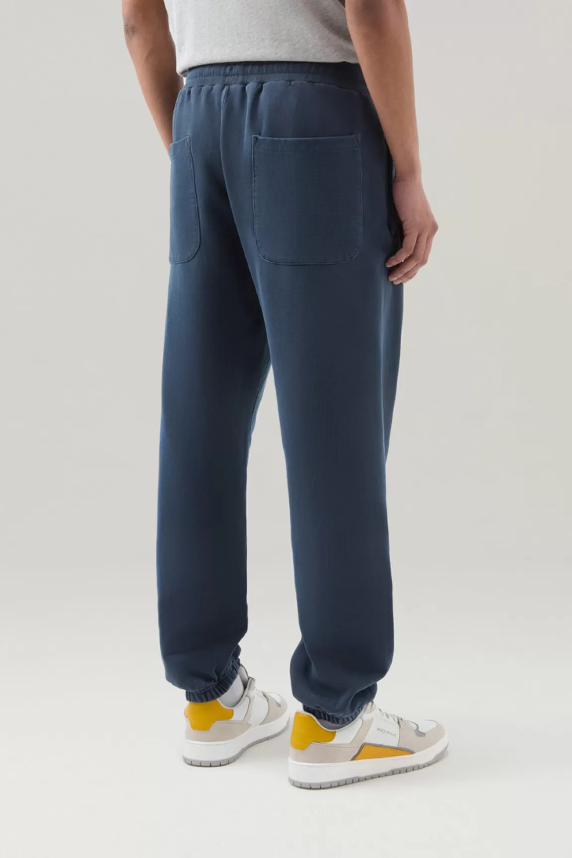 Uomo Woolrich Pantaloni e pantaloncini>Pantaloni Sportivi Tinti In Capo In Puro Cotone Felpato