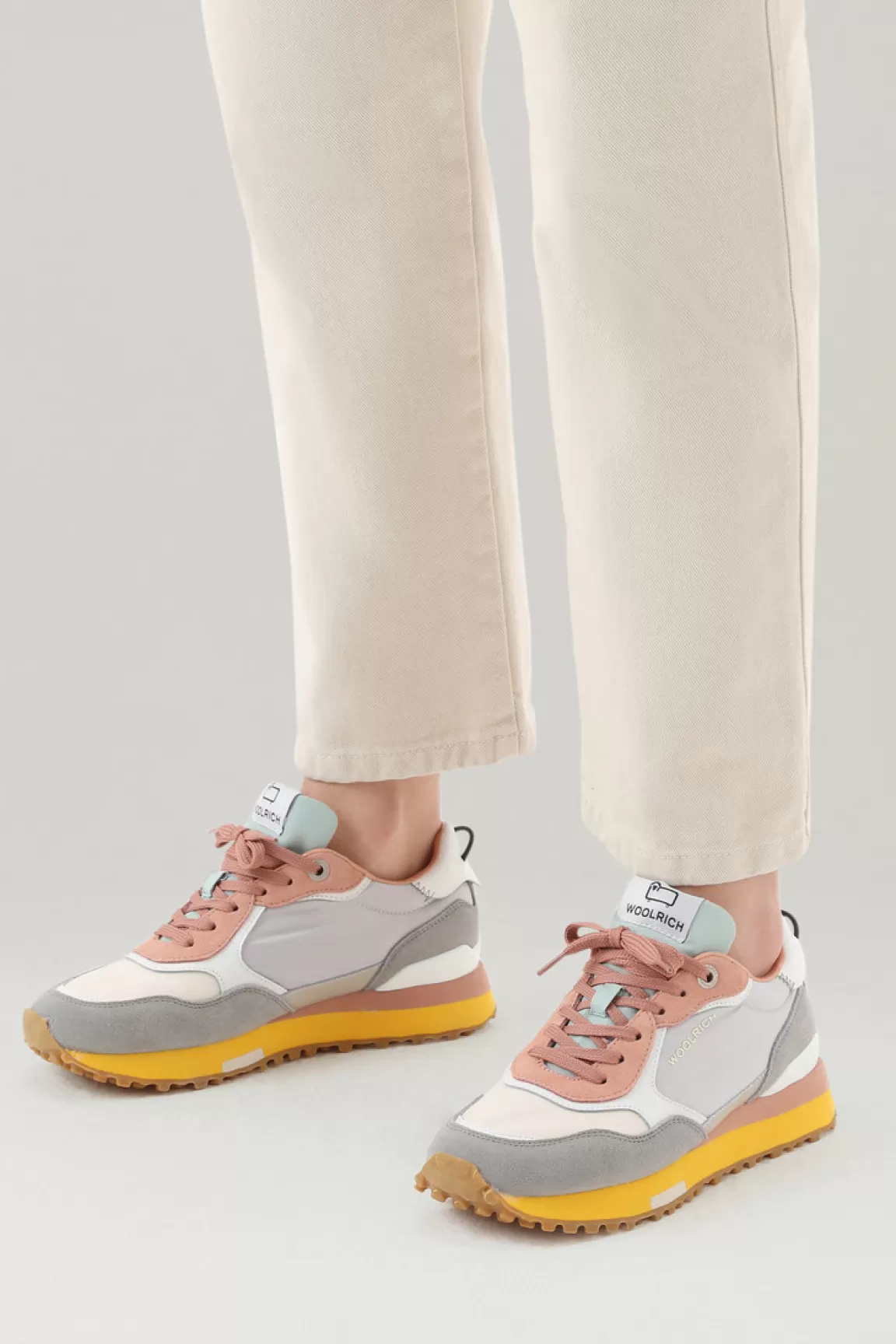 Donna Woolrich Sneakers>Sneakers Retro In Pelle Con Dettagli In Nylon